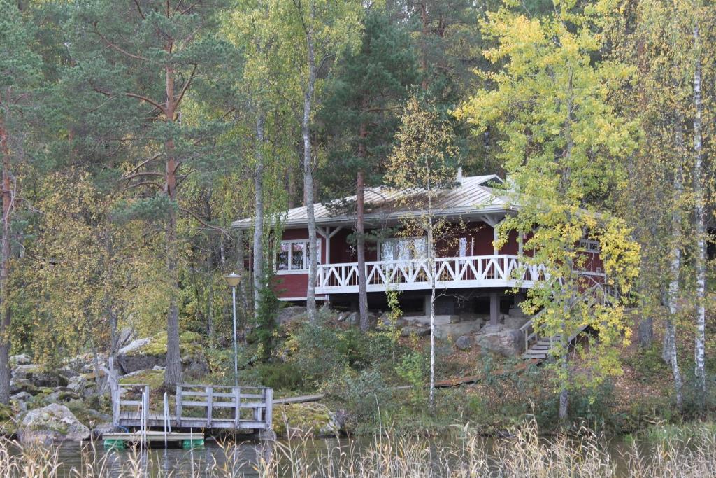 Haennilaensalmi Camping Viitasaari Exterior photo